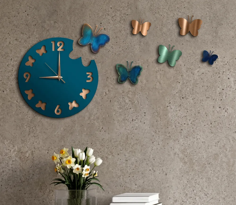 Modern Butterfly Wall Clock — full DXF linework preview