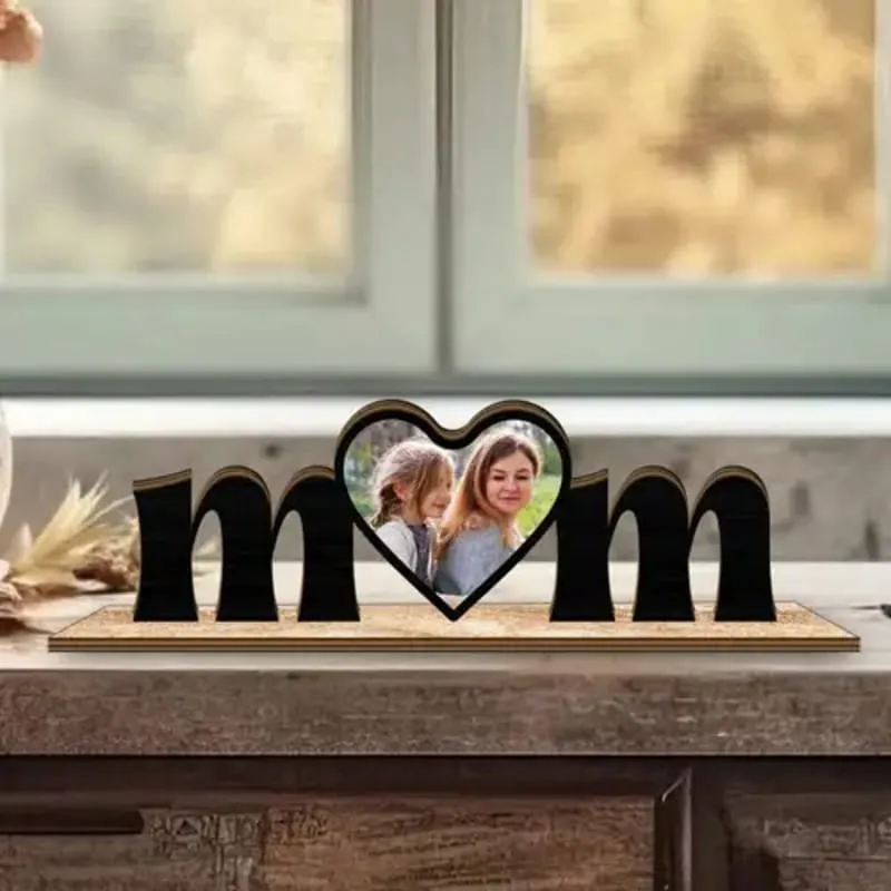 Mom Heart Photo Frame — DXF linework preview
